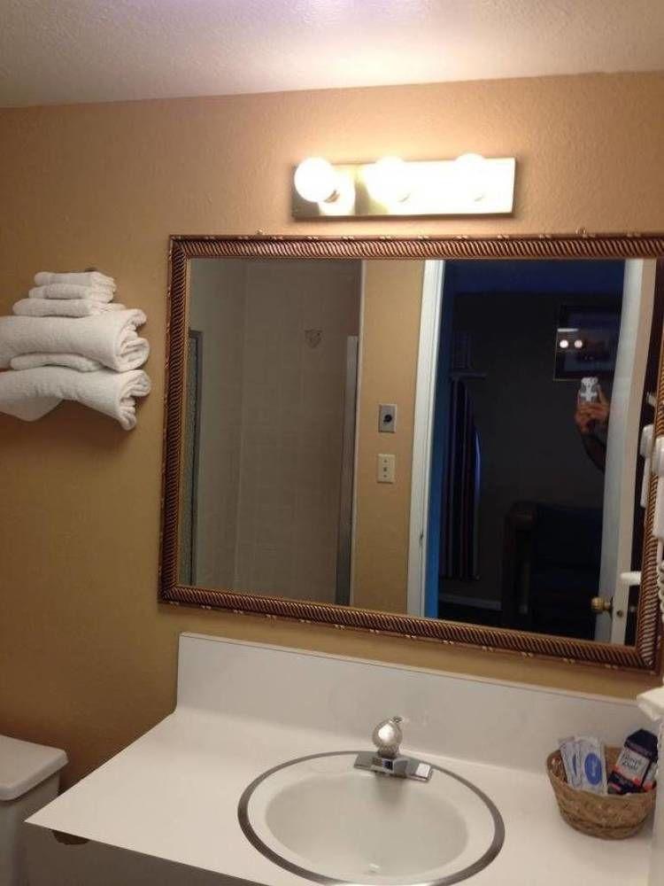 גרנטס פאס Knights Inn Motel מראה חיצוני תמונה