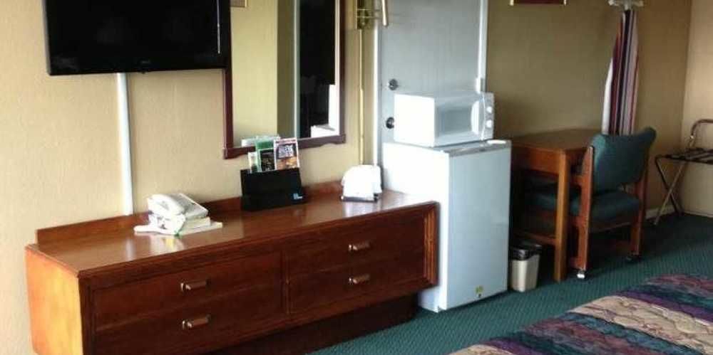 גרנטס פאס Knights Inn Motel מראה חיצוני תמונה