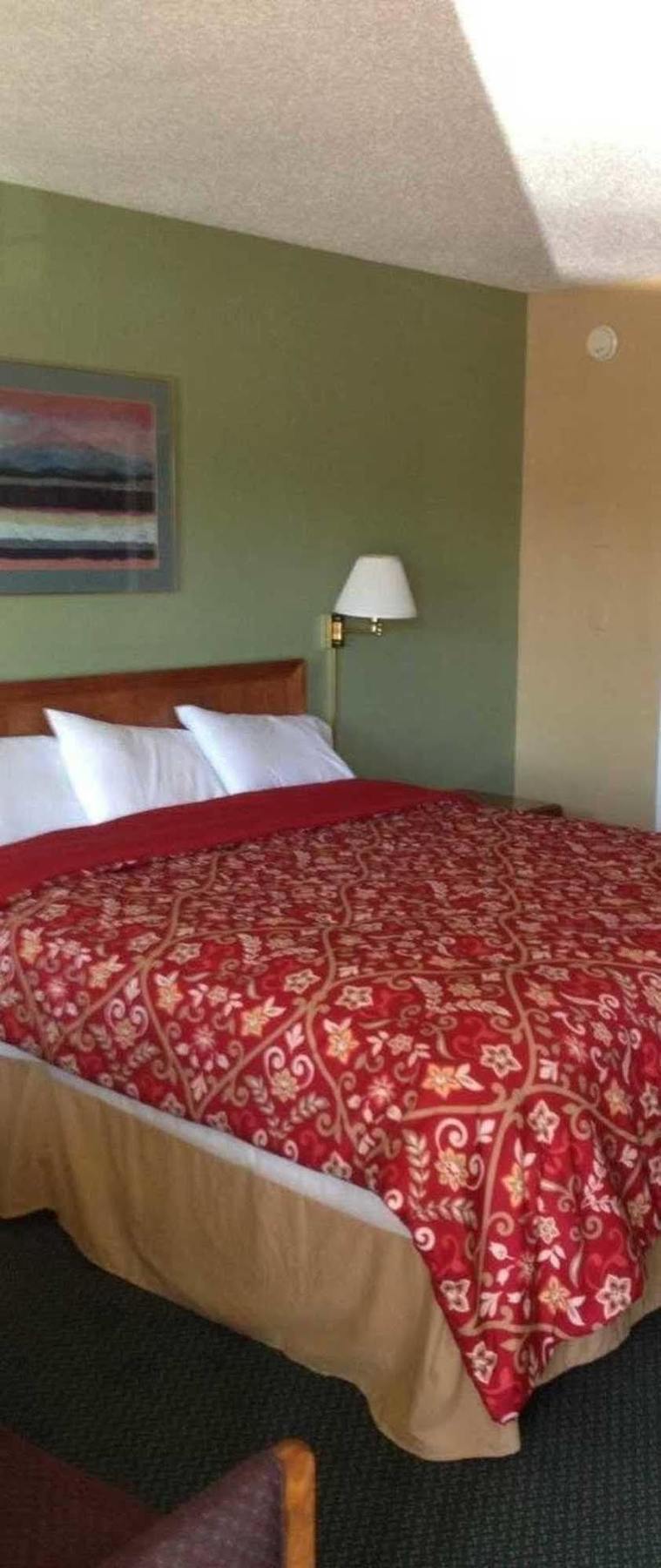 גרנטס פאס Knights Inn Motel מראה חיצוני תמונה