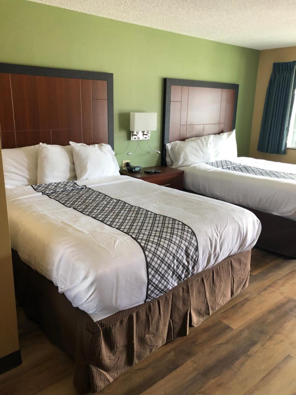 גרנטס פאס Knights Inn Motel מראה חיצוני תמונה