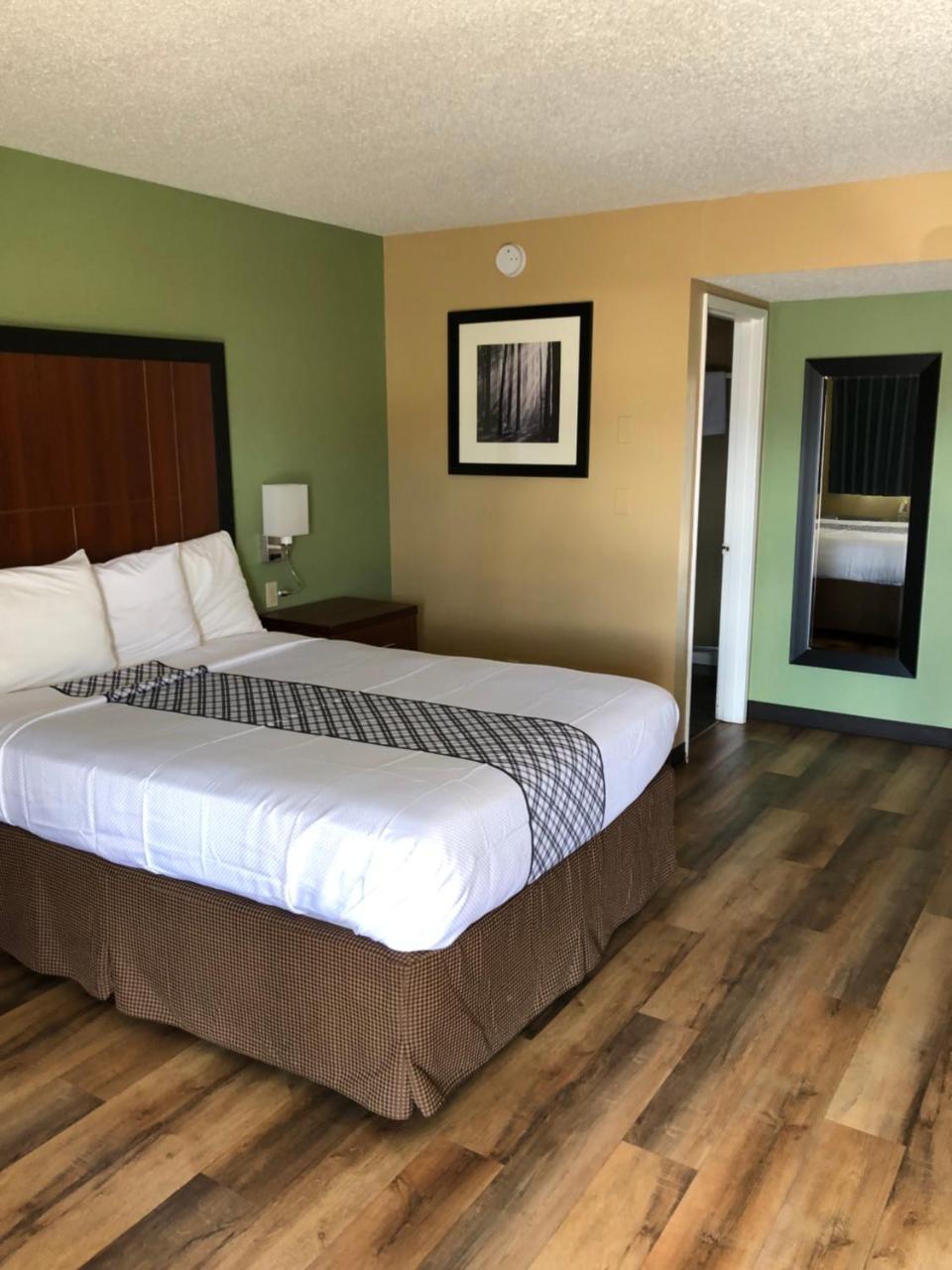 גרנטס פאס Knights Inn Motel מראה חיצוני תמונה